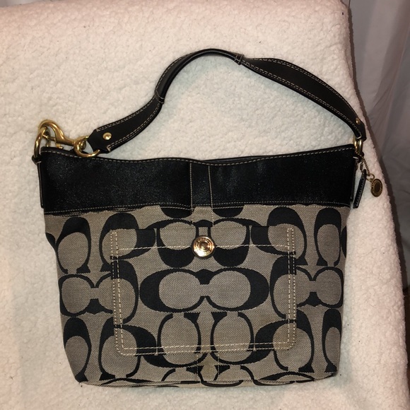 Black COACH purse - Picture 4 of 7